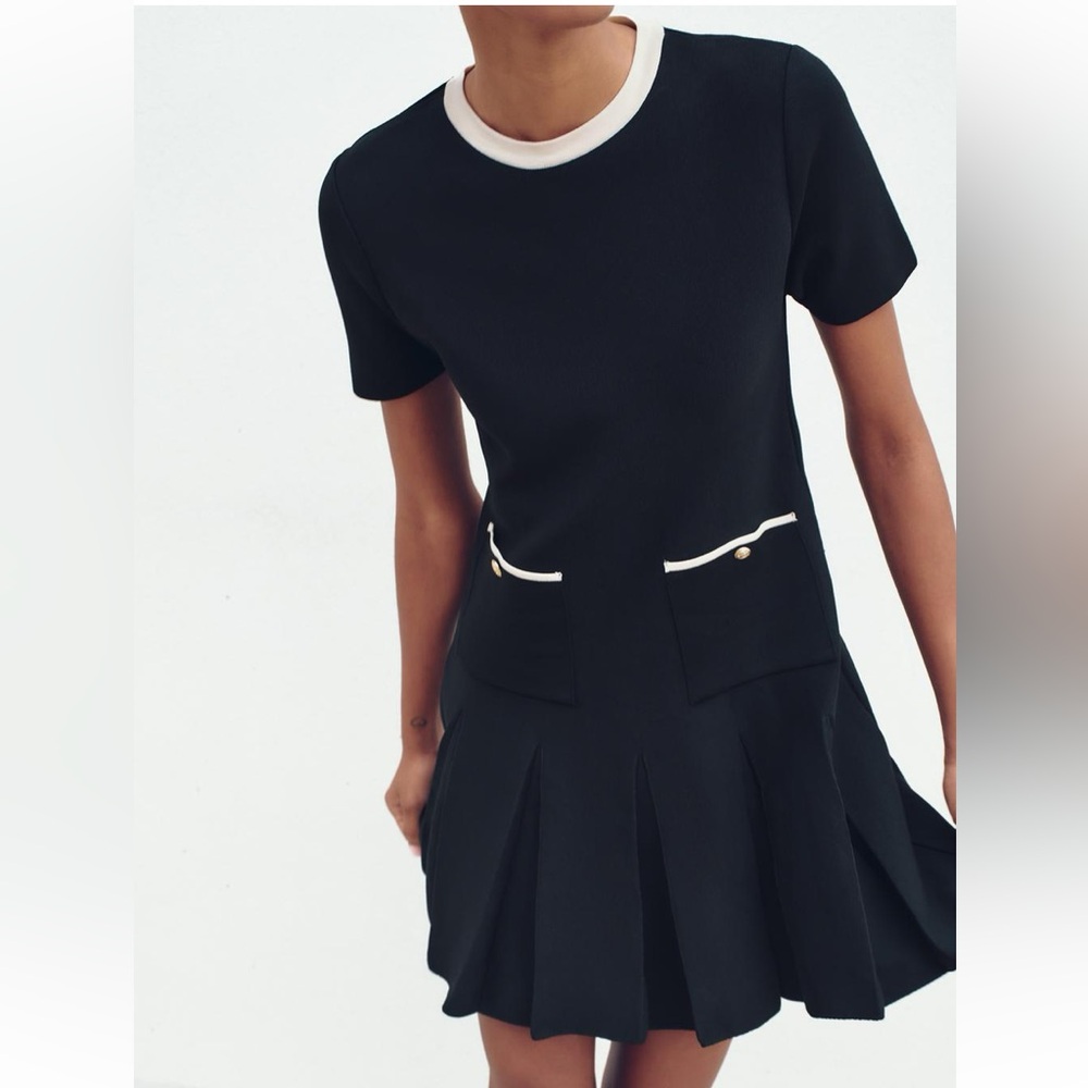ZARA PLEATED SHORT KNIT DRESS